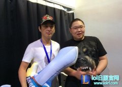网友爆料：联盟骚猪PDD将跳槽！和王校长签约？,lol日服注册