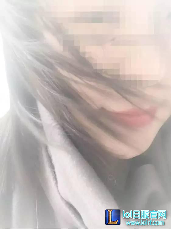 妹纸诉苦:买个70几的皮肤却被骂做小三