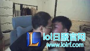 LOL笑笑女友慧慧过生日被直接Gank求婚啦!