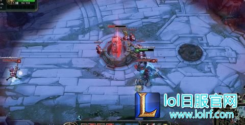 LOL奇葩玩法:玩家用蛮王获胜 全程竟然0伤害