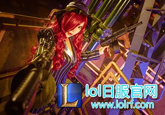 御姐女枪玩爆下路！美腿女神魅力爆表