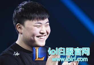 LPL春季赛最终战 Uzi能否圆生涯首冠梦?