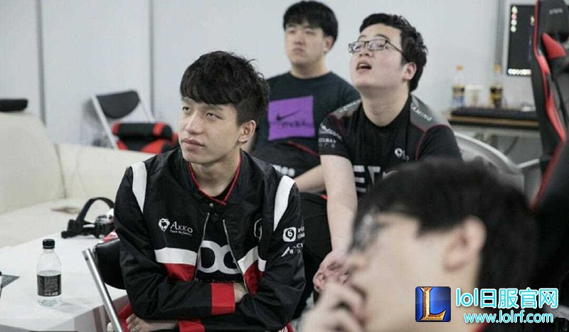 EDG新上单奥迪Rank猛如虎 奥拉夫14杀零死砍爆全场 EDG新上单奥迪Rank猛如虎 奥拉夫14杀零死砍爆全场